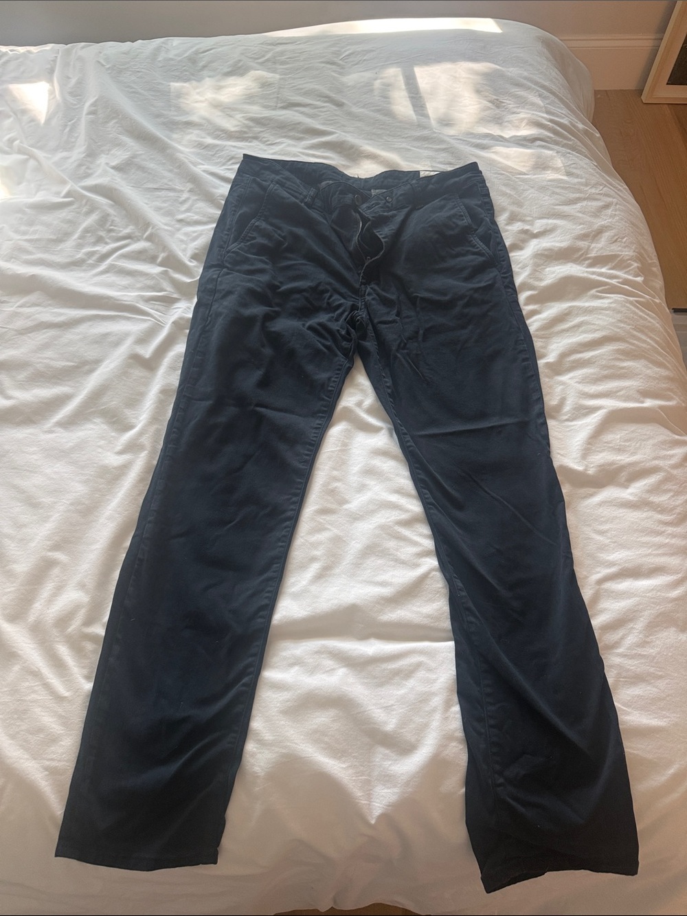 Men’s rag bone chinos 34